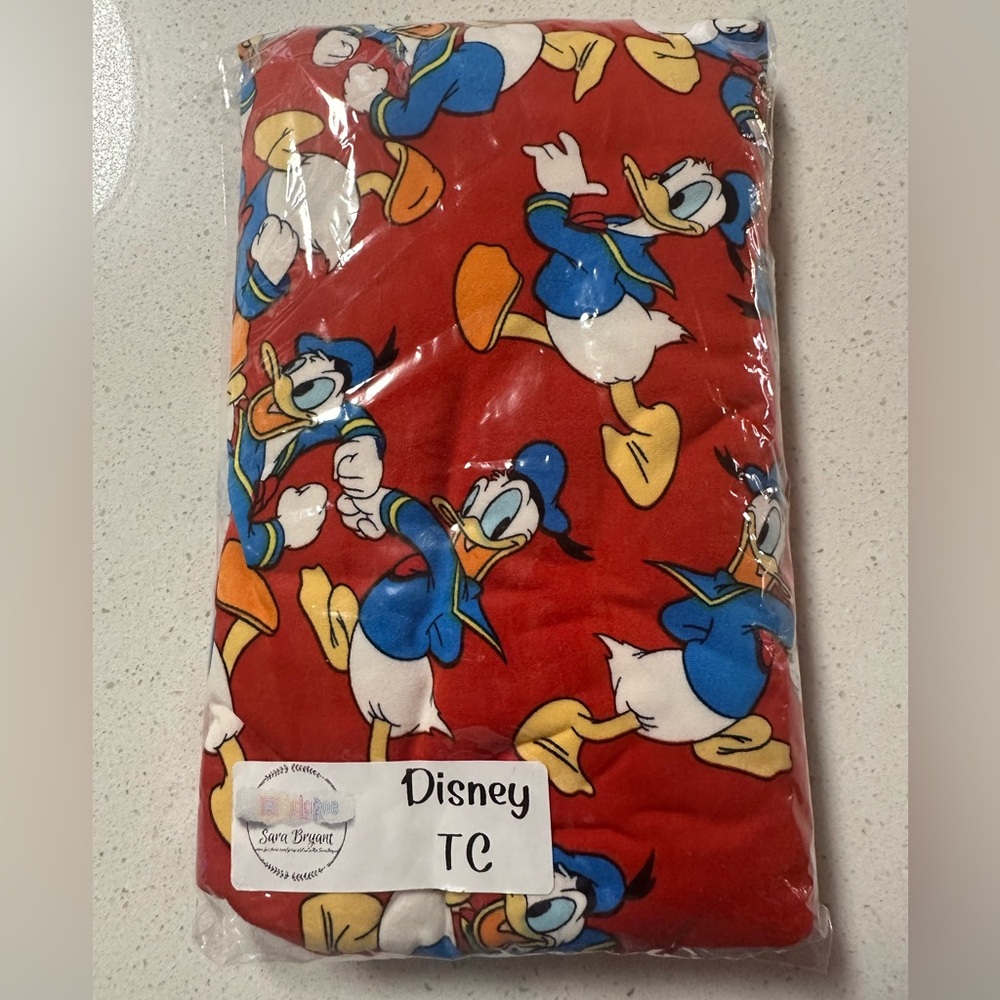 LULAROE NEW IN PACKAGE ONE SIZE TC TALL AND CURVY FULL LENGTH LEGGINGS DISNEY